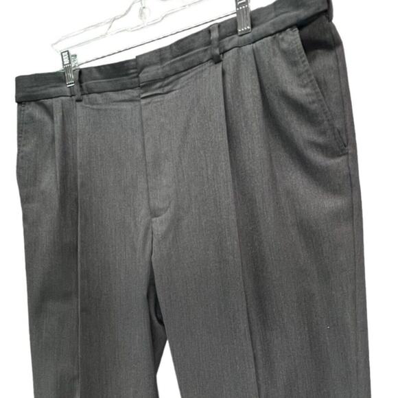 Lands End Pants Mens 38 Gray Wool Traditional Fit Pleated Comfort Waist Cuffed - Picture 2 of 14